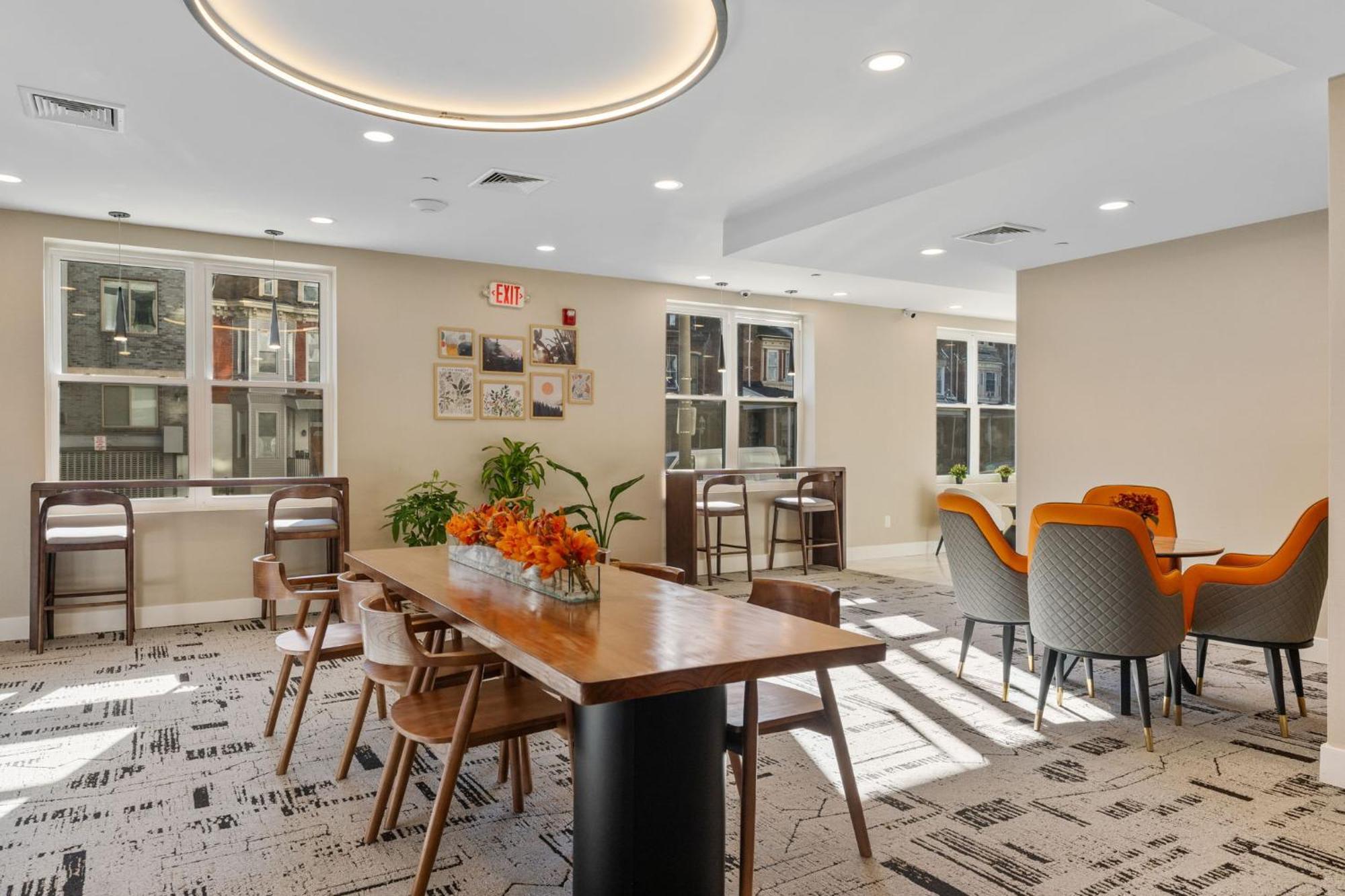 4211 Suites Philadelphia Eksteriør bilde