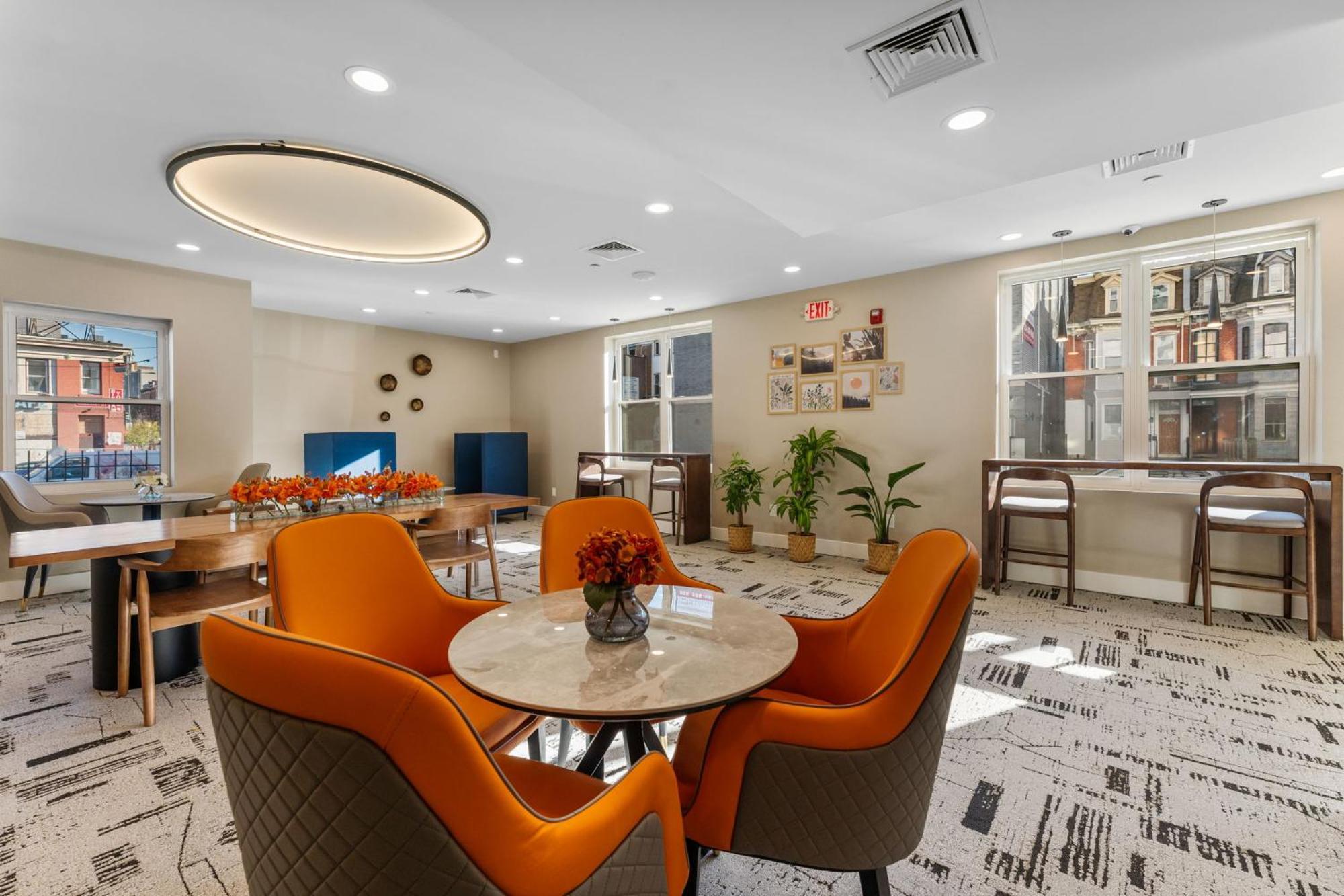 4211 Suites Philadelphia Eksteriør bilde